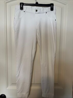HUE White Stretch Pants